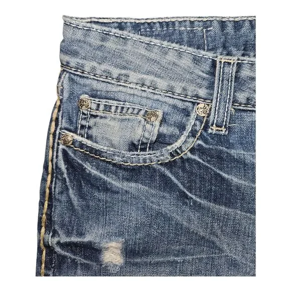 BKE Sabrina Shorts Women's 26 Bermuda Low Rise Blue Denim Embroidered Distressed - Picture 8 of 10